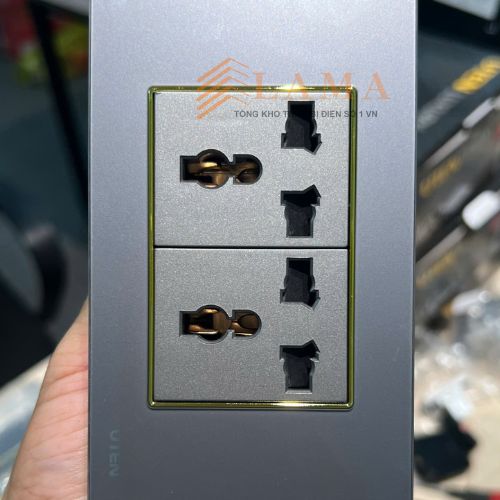 Ổ Cắm 3 Chấu UTEN V7 C